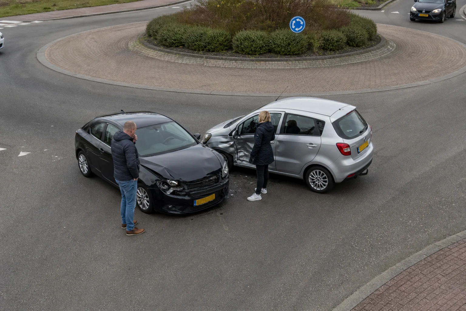 aanrijding op een rotonde aanrijding op een rotonde – smartengeld en letselschade informatie