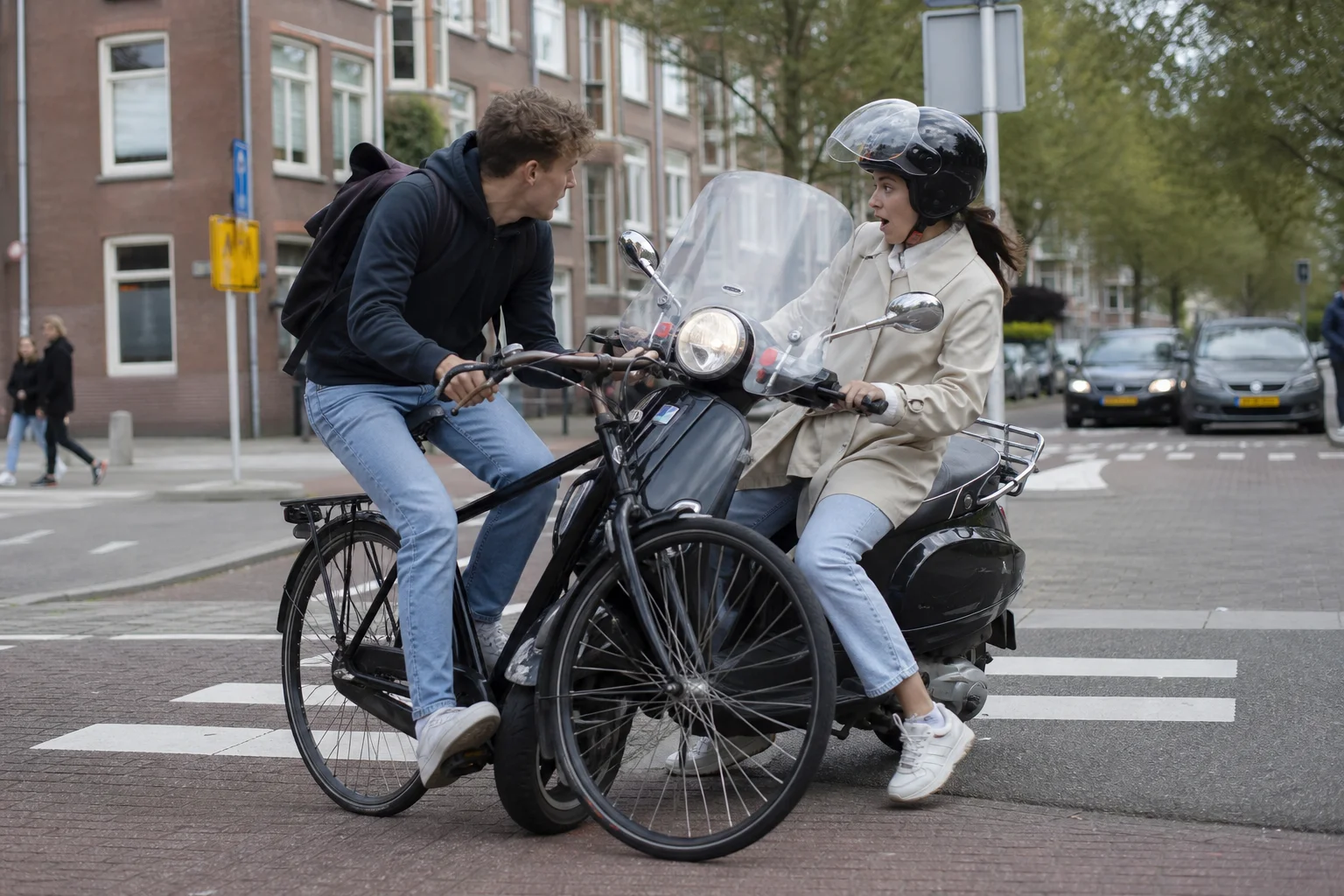 scooter aangereden door fietser scooter aangereden door fietser – smartengeld en letselschade informatie